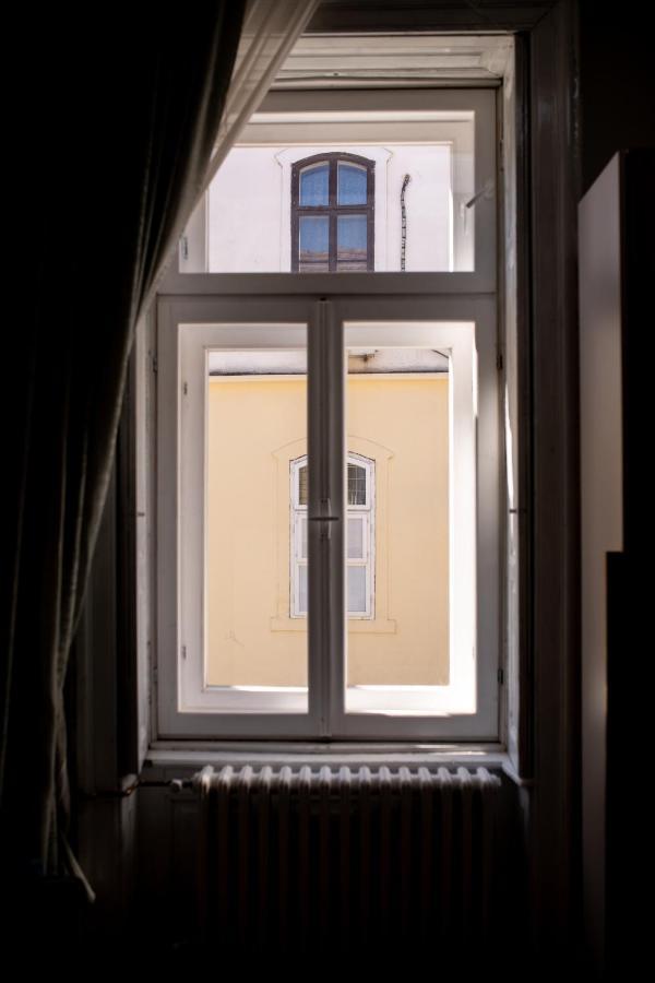 Manoir Apartments City Center Novi Sad Luaran gambar