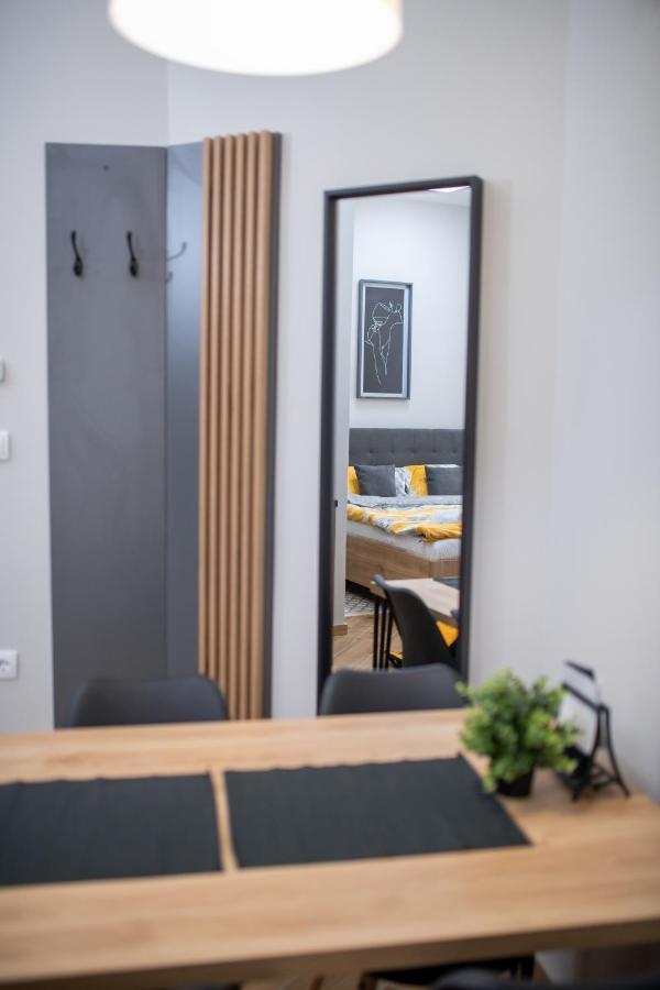 Manoir Apartments City Center Novi Sad Luaran gambar